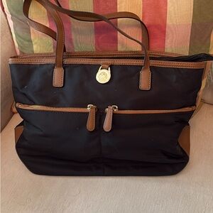 Michael Kors Black and Tan Shoulder Bag